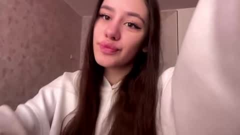 Sofy online show from 04/27/26, 05:16