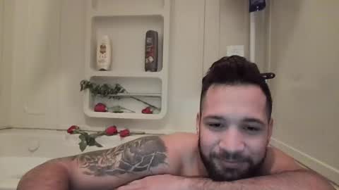 Snapshot of ignaciosmith10 chatting on 12/01/25, 11:32 Angel Oppenheim online show from 12/01/25, 11:32