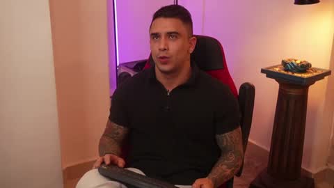 Snapshot of igor_scott chatting on 06/19/26, 07:45 Igor scott online show from 06/19/26, 07:45