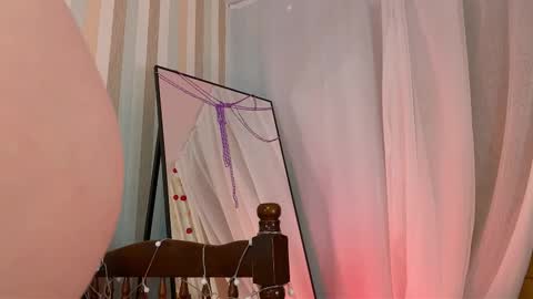 Emmy  help me reach 100 thumbs up online show from 03/11/26, 06:58