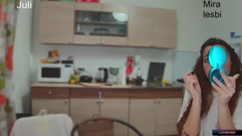 Julia and Mira online show from 12/22/24, 06:28