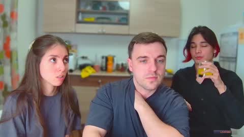 Julia and Mira online show from 12/29/24, 05:33