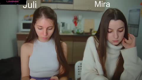 Julia and Mira online show from 03/05/25, 04:46