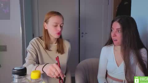 Julia and Mira online show from 03/04/26, 07:47