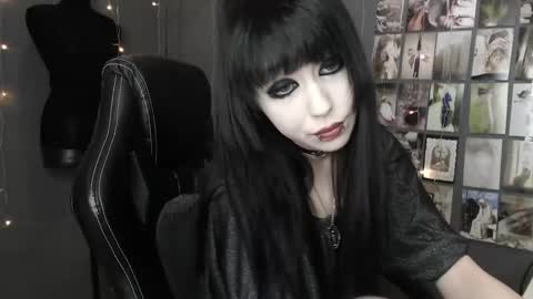 iiiiiiis online show from 04/20/26, 06:49