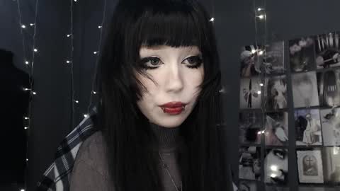 iiiiiiis online show from 05/29/26, 10:52