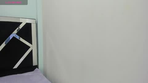 Isabella online show from 10/07/25, 01:30