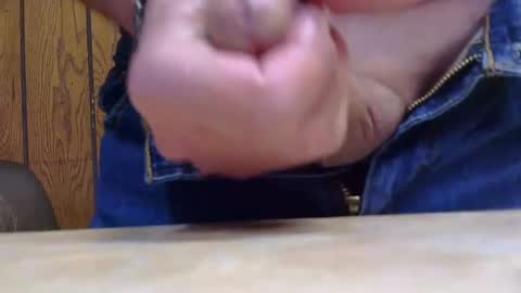 Snapshot of ijerkcum4u chatting on 02/14/25, 05:25 hard4u online show from 02/14/25, 05:25