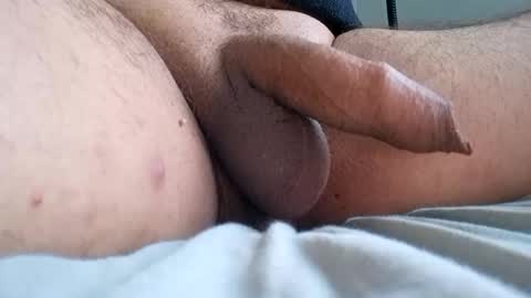 ikbenzo online show from 01/01/25, 02:31