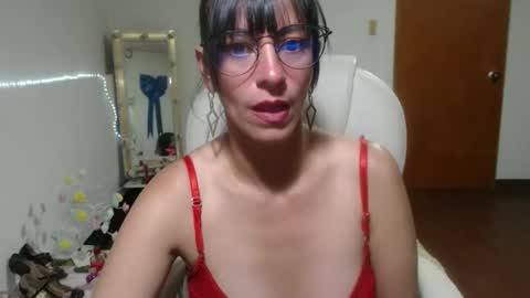 Ilaira  online show from 05/27/26, 01:57