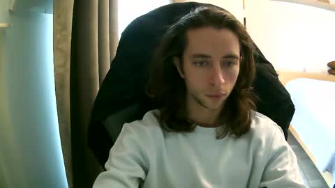 Snapshot of ilcastigatoree chatting on 12/12/24, 10:13 perry online show from 12/12/24, 10:13