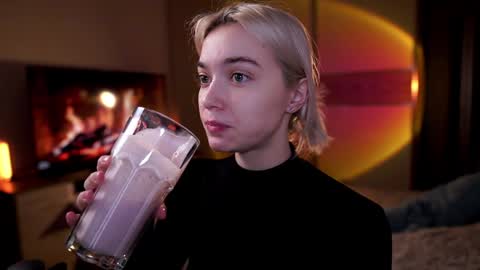 ileanacampbel online show from 01/10/25, 04:33