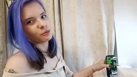 Snapshot of ilianabilly chatting on 02/17/26, 04:46 Aurora online show from 02/17/26, 04:46