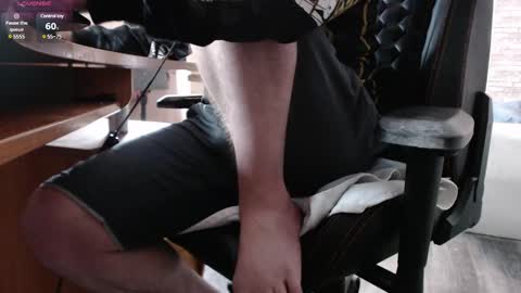 Snapshot of iliaskrisloveee chatting on 03/06/25, 01:14 lord online show from 03/06/25, 01:14