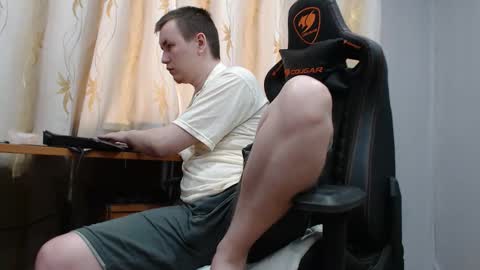 Snapshot of iliaskrisloveee chatting on 11/01/25, 05:20 lord online show from 11/01/25, 05:20