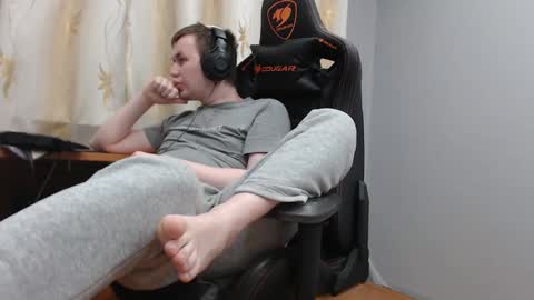 Snapshot of iliaskrisloveee chatting on 11/29/25, 01:19 lord online show from 11/29/25, 01:19