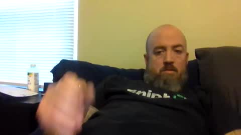 ilikebigbutts818 online show from 12/01/25, 09:42