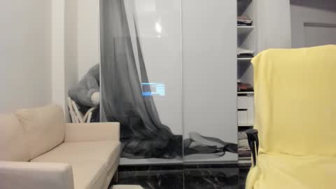 Bamby online show from 02/14/26, 06:04