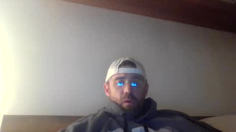 Snapshot of ilikeyou5847 chatting on 10/03/25, 01:57 ilikeyou5847 online show from 10/03/25, 01:57