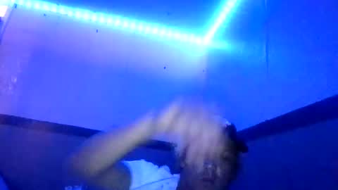 Snapshot of illuminatiheadspace1 chatting on 09/16/25, 06:25 illuminatiheadspace1 online show from 09/16/25, 06:25