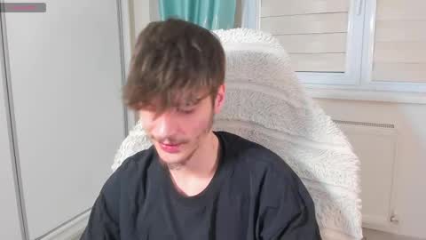 Snapshot of illusions888 chatting on 02/16/25, 04:32 D-Illusion online show from 02/16/25, 04:32