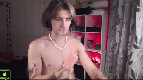 ilon online show from 09/10/25, 10:21