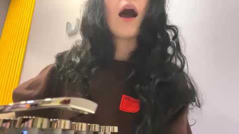 Snapshot of iloveboobsbitch chatting on 11/13/25, 12:09 iloveboobsbitch online show from 11/13/25, 12:09