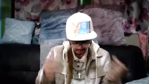 Snapshot of ilovebunny69 chatting on 09/29/25, 06:18 ilovebunny69 online show from 09/29/25, 06:18