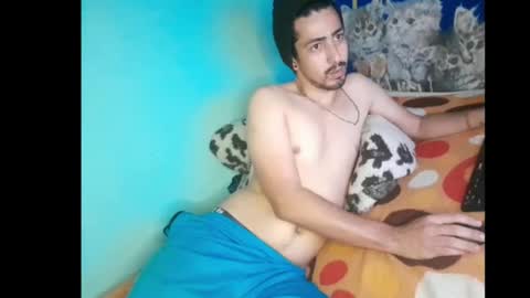 Snapshot of iloveman24 chatting on 01/08/25, 02:14 AARON online show from 01/08/25, 02:14