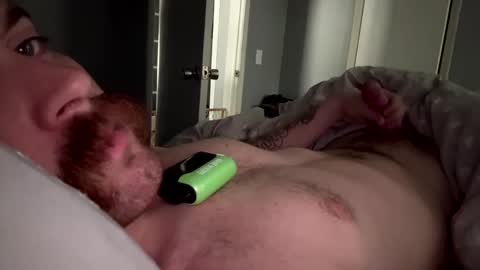 Snapshot of ilovemilfs2424 chatting on 02/28/25, 03:59 Matthew online show from 02/28/25, 03:59