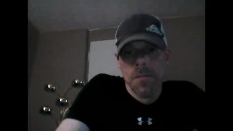 Snapshot of ilovesquirterz1 chatting on 01/26/25, 08:46 Ilovesquirterz1 online show from 01/26/25, 08:46