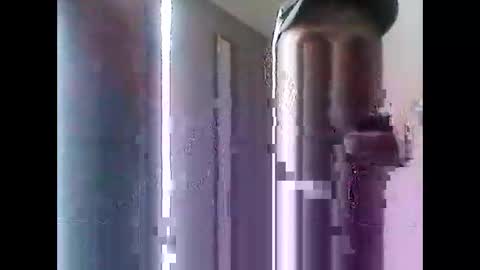 Snapshot of ilovesquirterz1 chatting on 01/26/25, 03:14 Ilovesquirterz1 online show from 01/26/25, 03:14