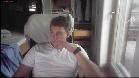 iloveyoutoo2000 online show from 09/30/25, 04:45