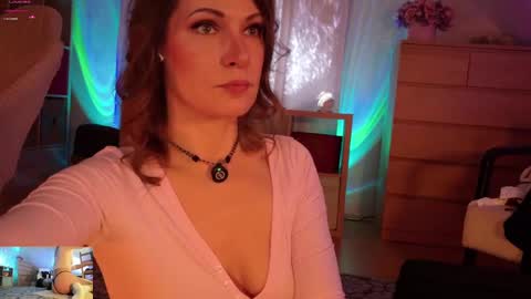 Snapshot of ilucyme chatting on 01/31/25, 08:01 ilucyme online show from 01/31/25, 08:01