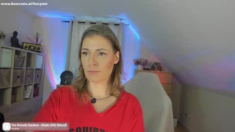 Snapshot of ilucyme chatting on 10/02/25, 03:08 ilucyme online show from 10/02/25, 03:08