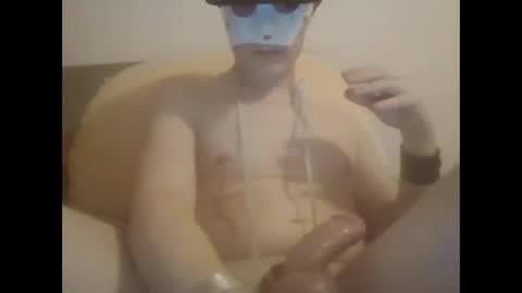 iluvhottenns online show from 12/19/24, 06:34