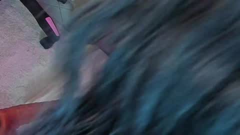 Snapshot of im__hanna chatting on 11/12/25, 08:19 hanna online show from 11/12/25, 08:19