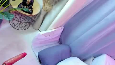 Snapshot of im__hanna chatting on 12/04/25, 12:14 hanna online show from 12/04/25, 12:14