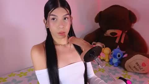 Isa Vasquez  online show from 06/14/26, 02:57