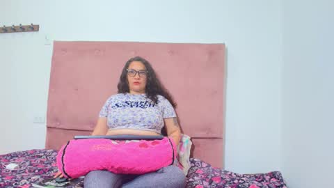 Alaya online show from 02/23/26, 05:38