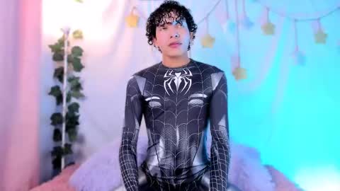 Alejo independent model   online show from 04/26/26, 02:20