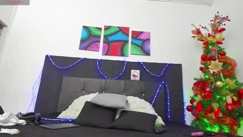 Angela online show from 12/11/24, 08:07