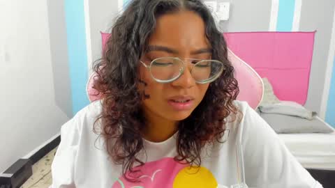 Angela online show from 01/20/25, 02:01