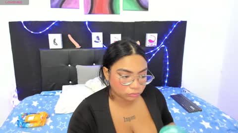 Angela online show from 01/23/25, 10:01