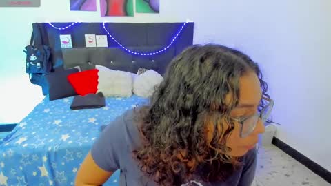 Angela online show from 03/04/25, 02:17