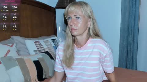 Snapshot of im_beautiful chatting on 10/30/25, 12:50 Christine - online show from 10/30/25, 12:50