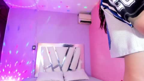 im_brittany_333 online show from 05/16/26, 11:14