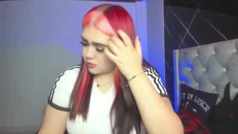 im_bunny__ online show from 10/24/25, 11:17