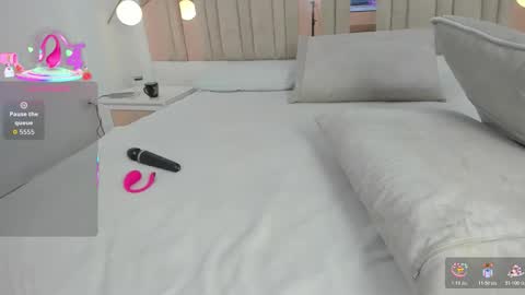 Caro   online show from 12/21/25, 04:41