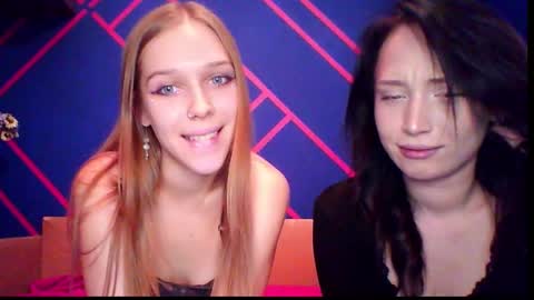 Blonde and Brunette or Ashley and Ellis online show from 11/20/25, 08:30